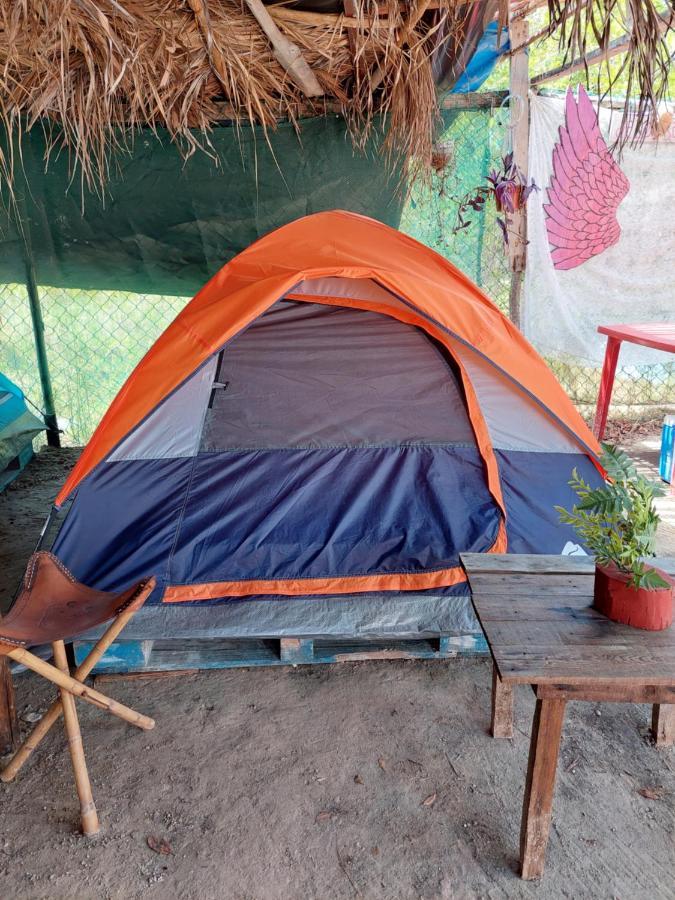 Casa De Los Santos Camping Y Eco Cabanas Isla Holbox Kültér fotó