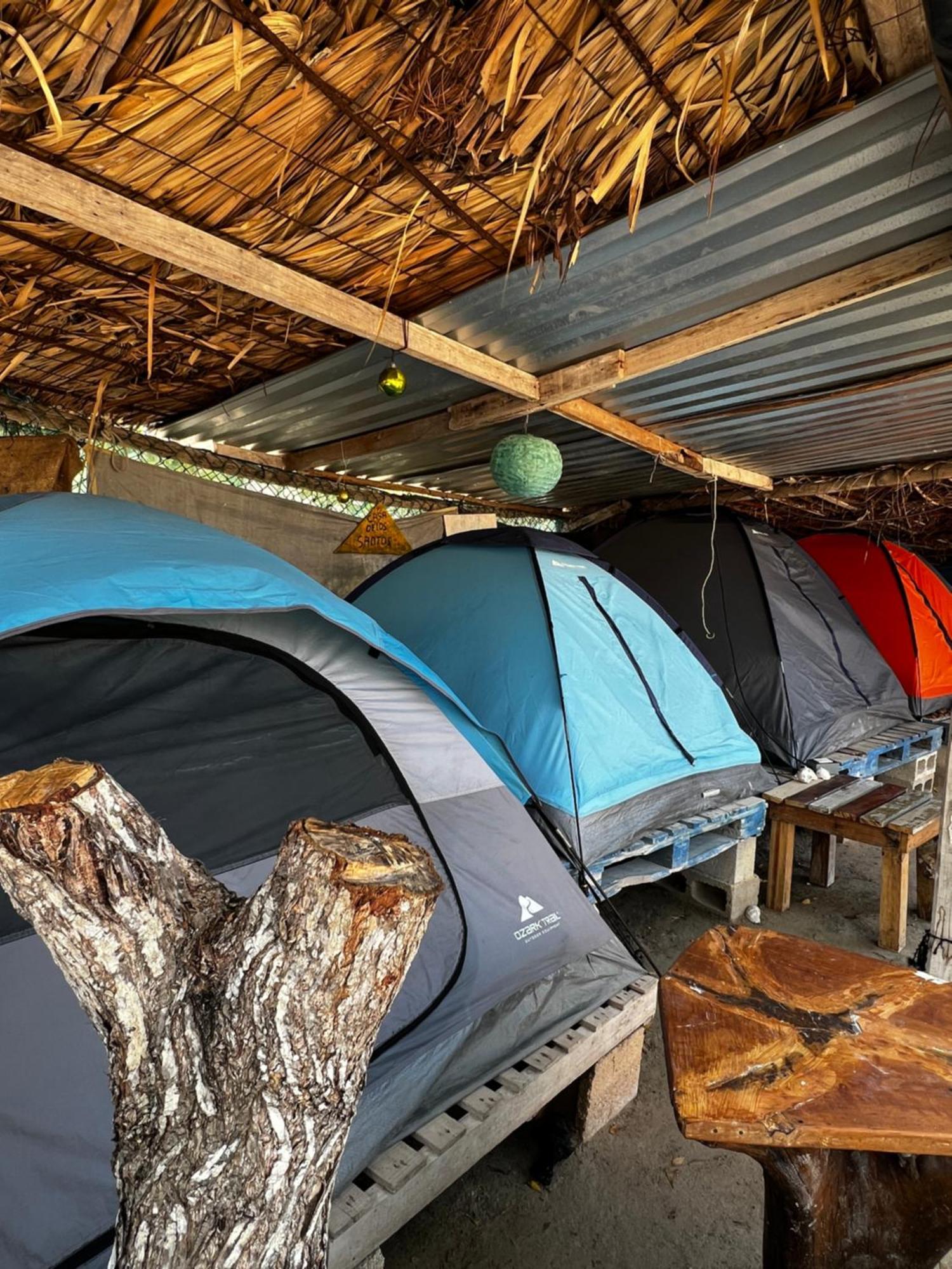 Casa De Los Santos Camping Y Eco Cabanas Isla Holbox Kültér fotó